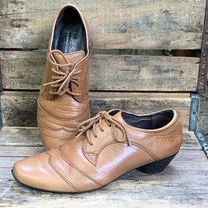 Josef Seibel “Tina” Oxfords